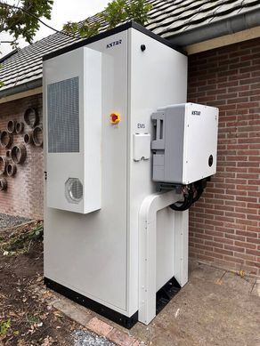 Установка зберігання енергії KSTAR KAC50DP2+BC107DE2 (ємність - 107.52 KWh/потужність 50 KW) 1540467 фото