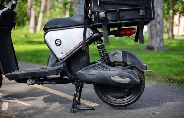 Электроскутер Maxxter COURIER (black) - COURIER (black) 1512775 фото
