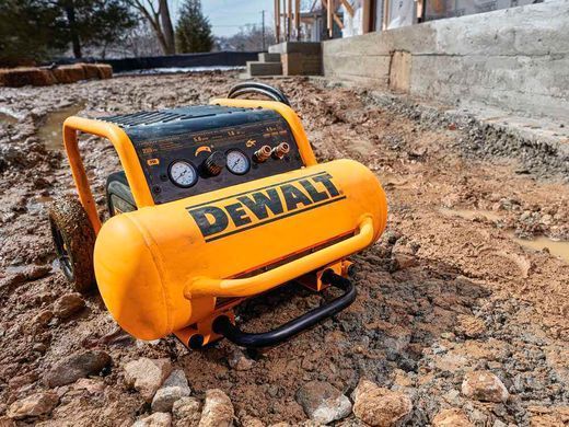 Компрессор воздушный безмасляный DeWALT DPC17PS 1512953 фото