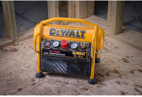 Компрессор воздушный безмасляный DeWALT DPC6MRC 1512954 фото