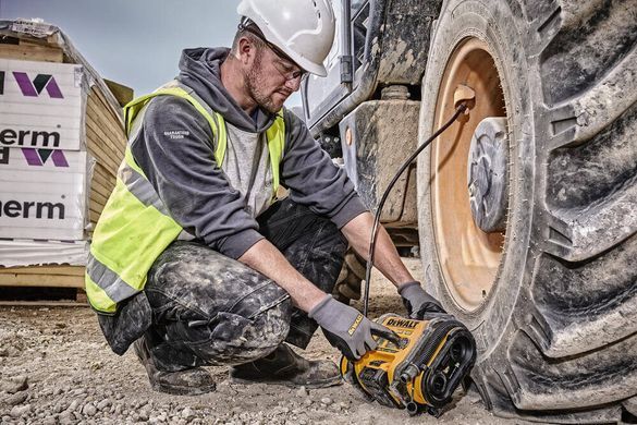 Компрессор воздушный аккумуляторный DeWALT DCC018N 1512947 фото