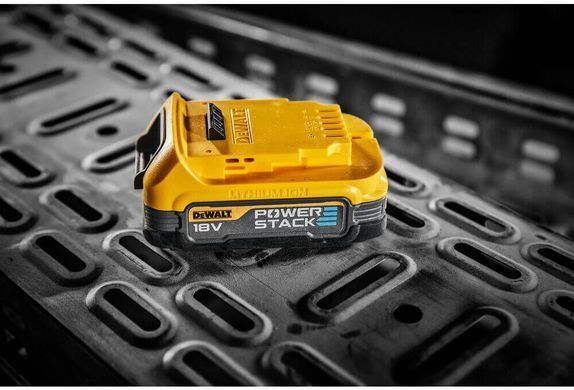 Аккумуляторная батарея PowerStack DeWALT DCBP034 1512899 фото